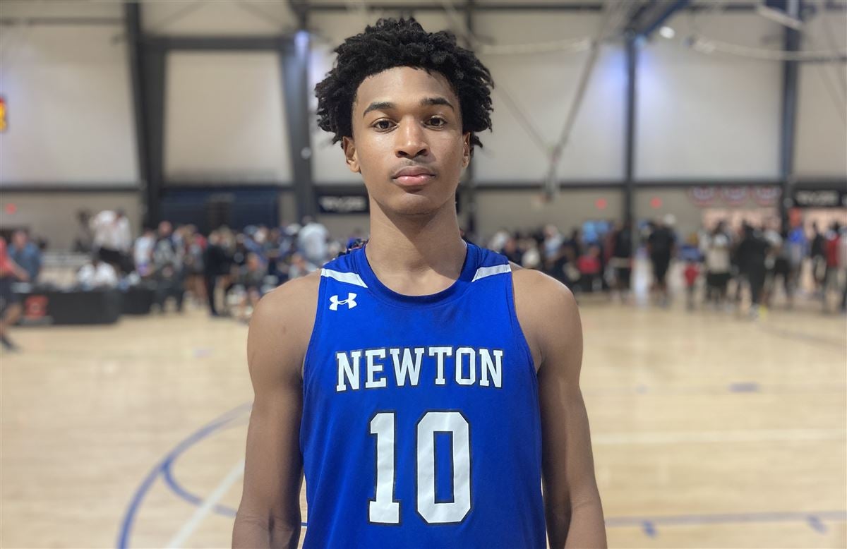 All you need to know about Stephon Castle, a Rising Star of UConn Huskies in College Basketball