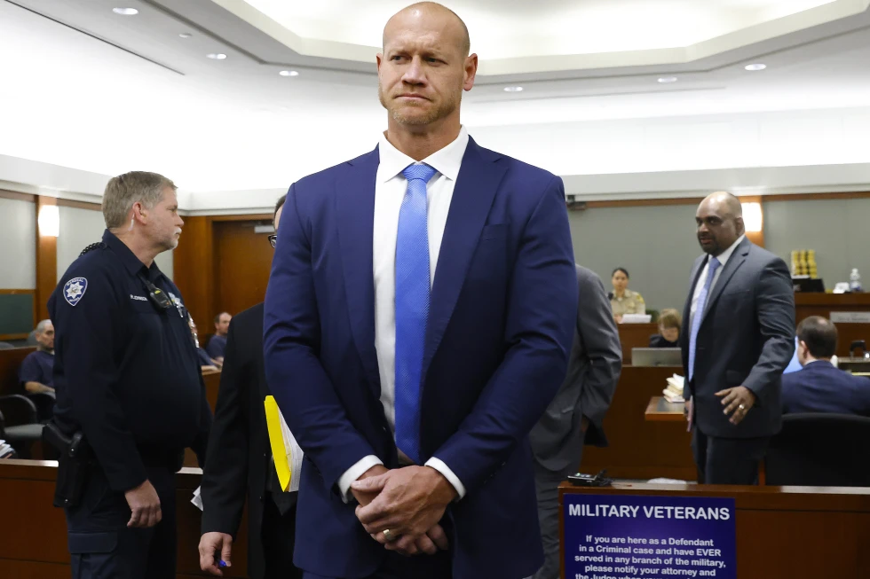 Grand jury indicts retired Pro Wrestler  Daniel Rodimer on murder charge.