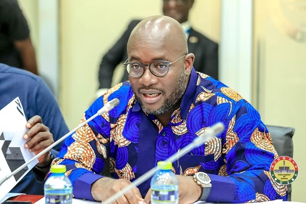 Sekondi MP Donates GH¢420,000 to Traders in Birthday Celebration