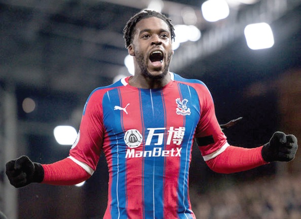 Jeffrey Schlupp’s Stunning Goal Earns Spot on Premier League’s Goal of the Month Shortlist