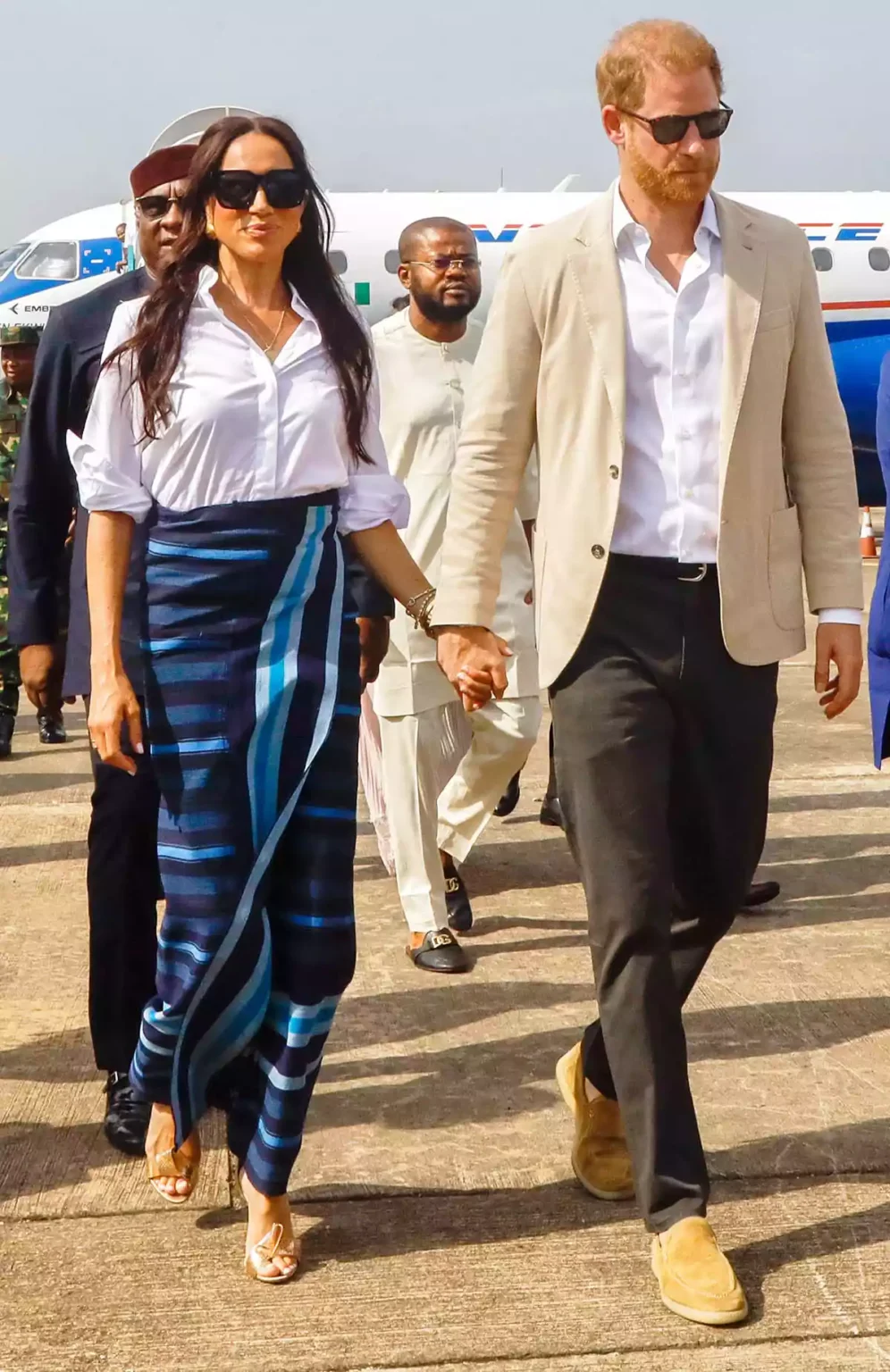 Meghan Markle Wears Aso Oke Wrapper as She Arrives in Lagos with Prince Harry on Day 3 of Their Visit