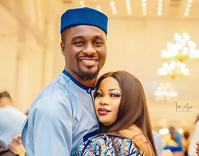 Adeniyi Johnson Rain Insults on Troll Asking Him to Perform a DNA Test on His Twins