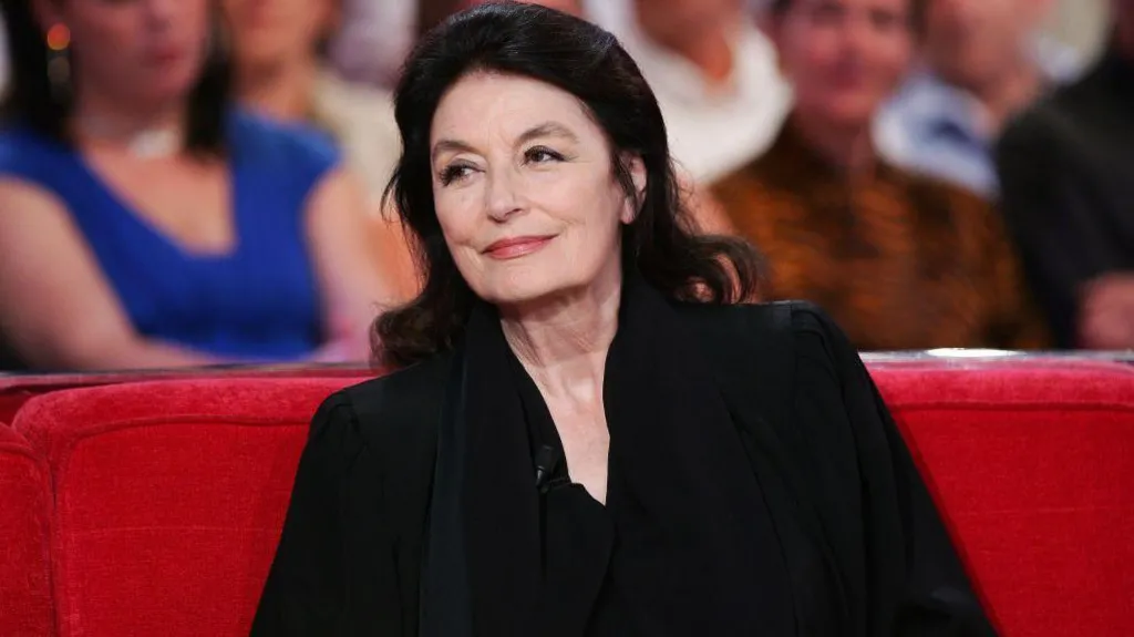 Anouk Aimée, Star of “A Man and a Woman,” Passes Away at Age 92