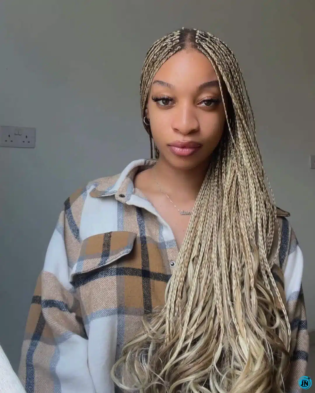 Danielle Edochie Responds to Mother’s Compliment, Snubs Father Yul