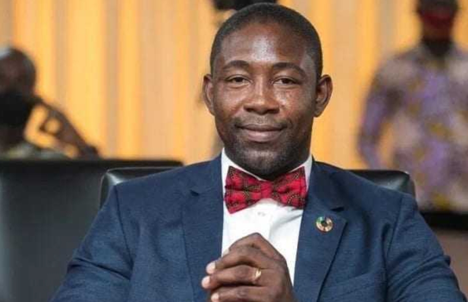 Minister of Health Sets 30-Day Deadline for Ghana Health Service to Submit Report on Abandoned Patient in Bush