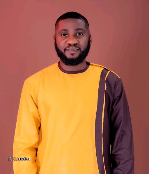 Jide Awobona Celebrates Purchase of Rolls Royce Worth Millions