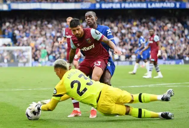 AC Milan Initiates Discussions to Sign Former Chelsea Left-Back Emerson Palmieri