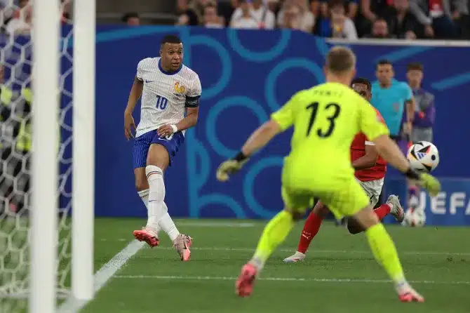 France Beats Austria in Euro 2024 Opener, but Mbappe Suffers Possible Broken Nose Injury