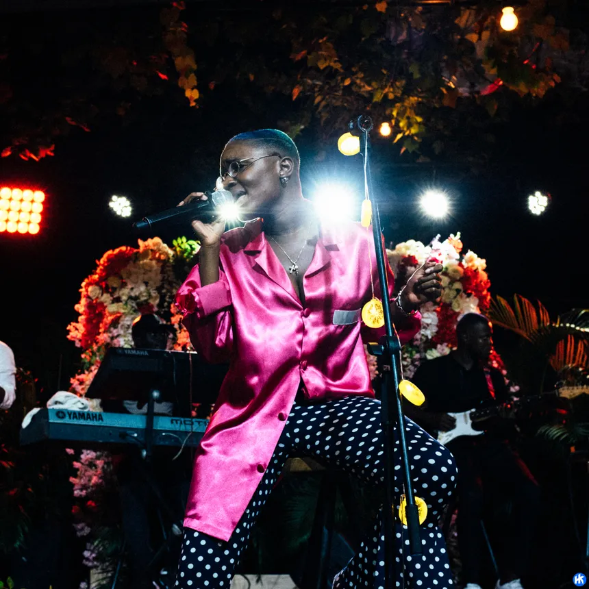 Amaarae Wows 130,000 Fans at Denmark’s Roskilde Festival
