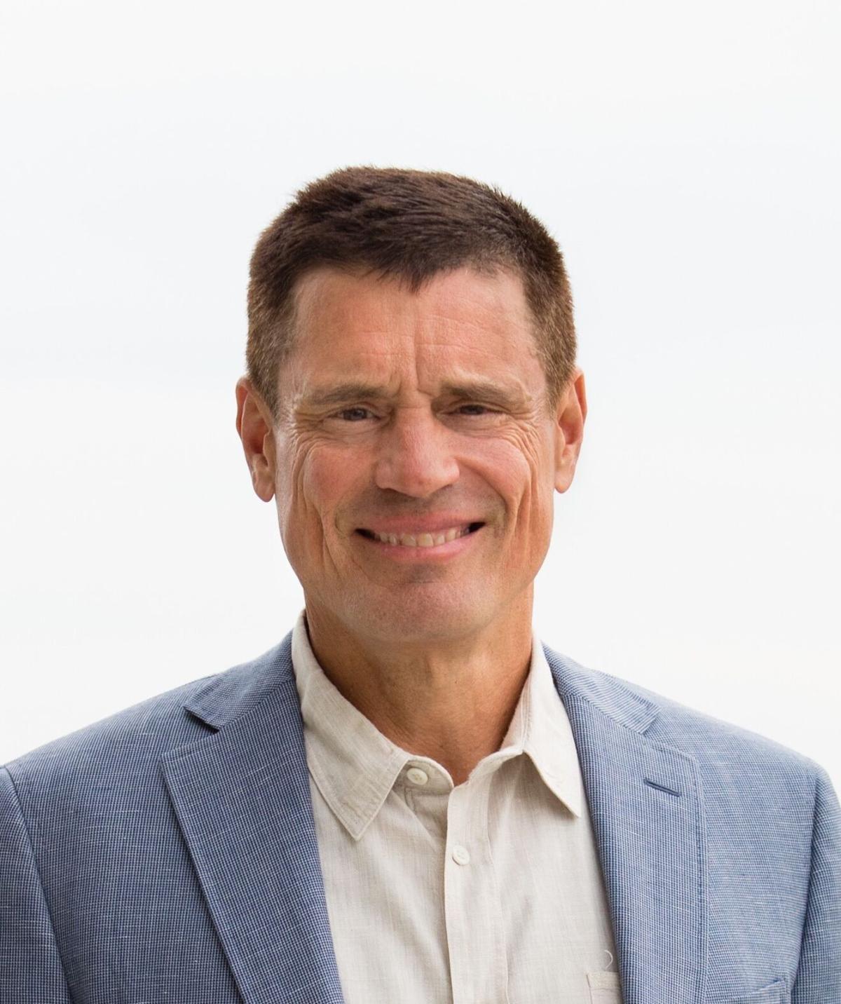 Meet Emma Navarro’s Billionaire Father, Ben Navarro