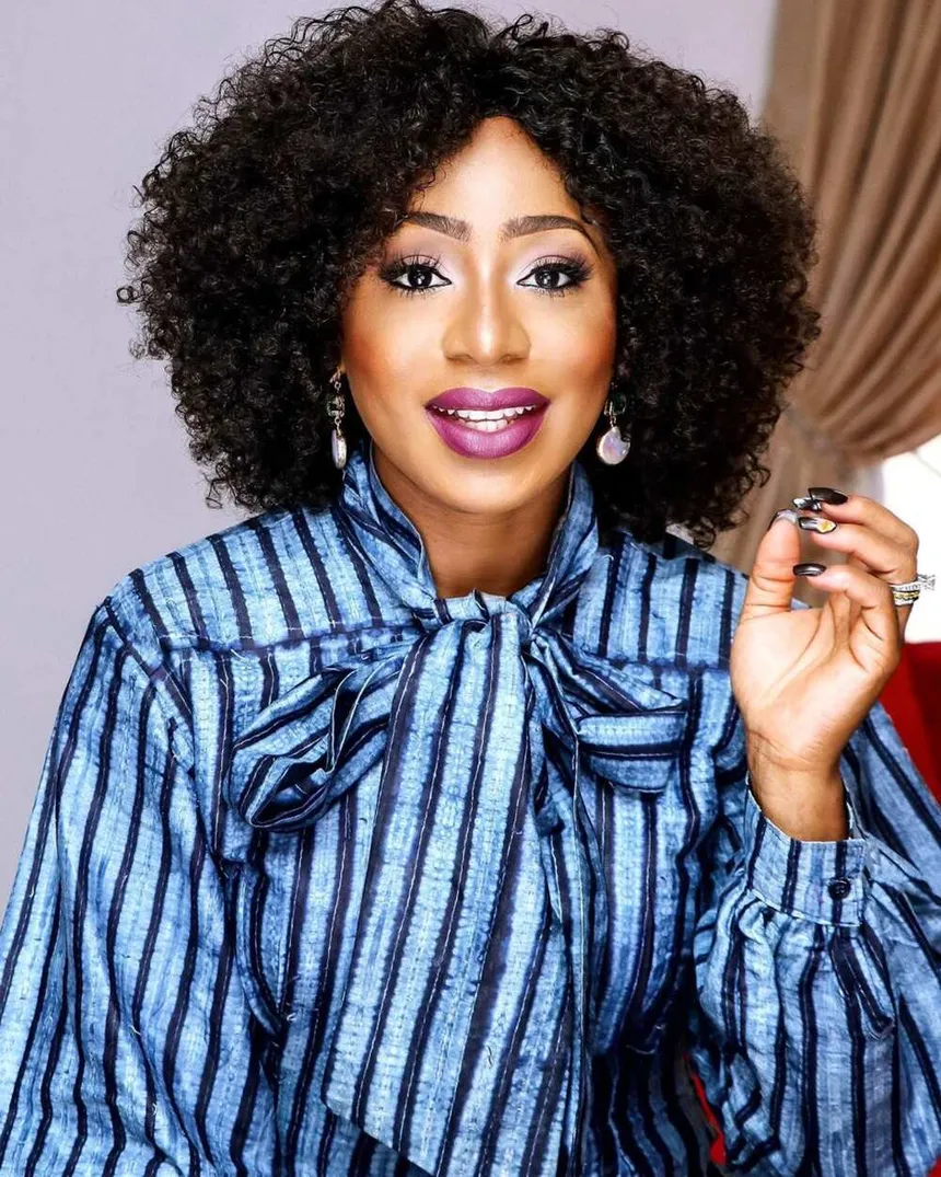 Dakore Egbuson Takes Legal Action Against Gistlover Blog Over Unfounded Accusations
