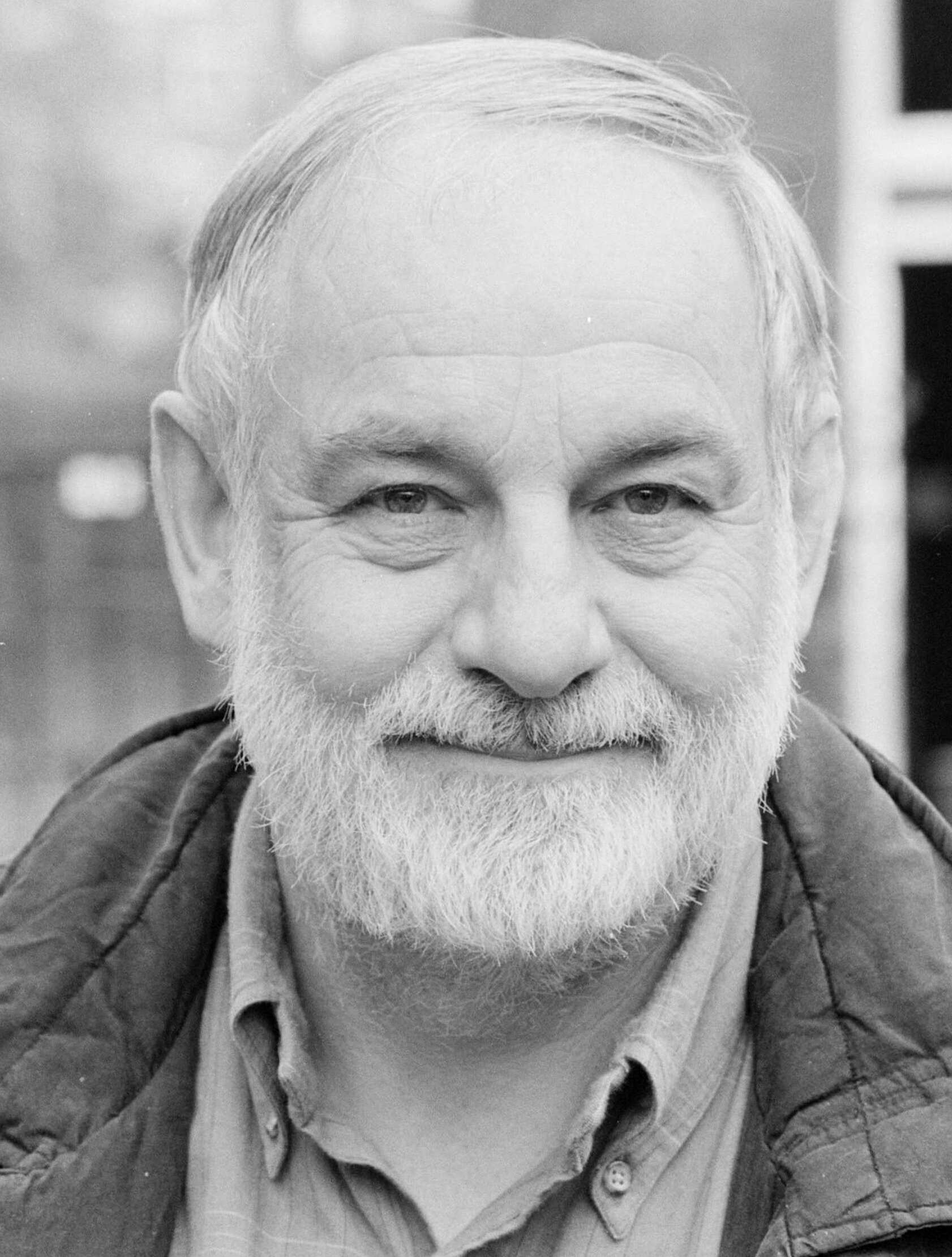 Who Were Eric Carle’s Parents, Erich Carle & Johanna Carle?