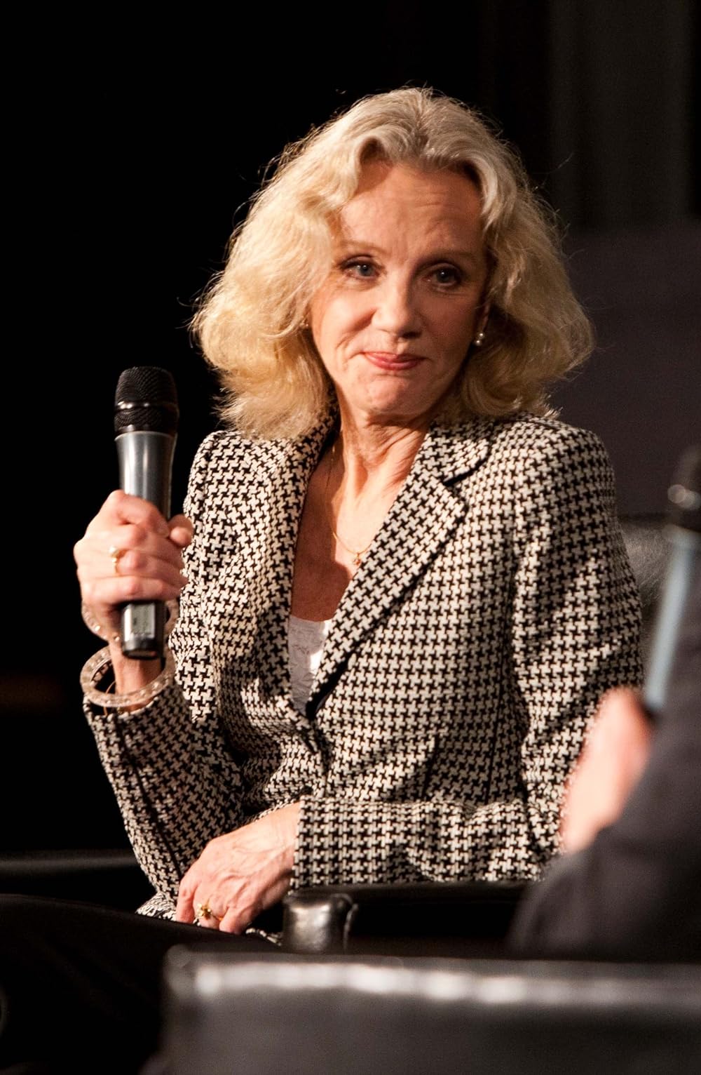 Hayley Mills’ Siblings: Her Brother and Connection to Juliet Mills