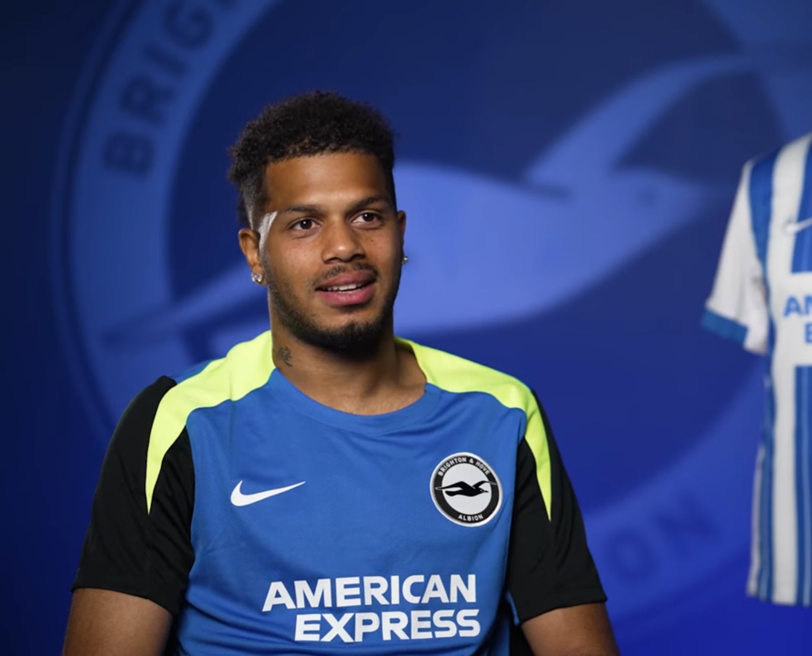 Brighton Completes Record Signing Of Georginio Rutter From Leeds United