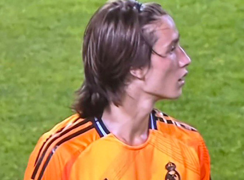 Manchester United and Chelsea Show Interest in Real Madrid’s Joan Martinez