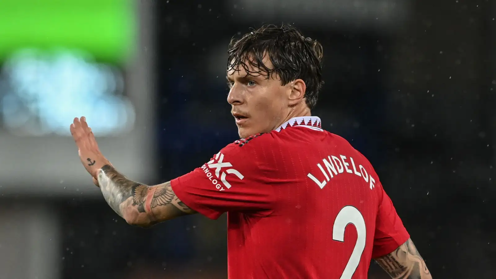 Eintracht Frankfurt Eye Victor Lindelof Amid Centre-Back Search