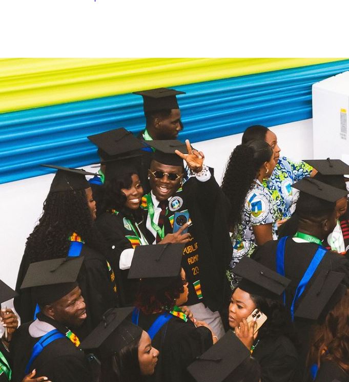 Stonebwoy’s Old Classroom Video Resurfaces Amid Degree Controversy